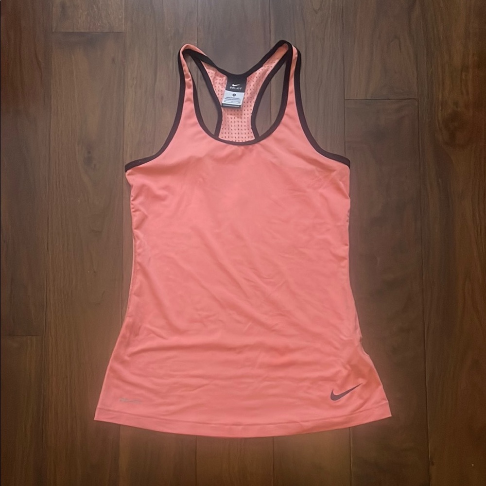 Nike Coral Fitted Sleeveless Tank Top